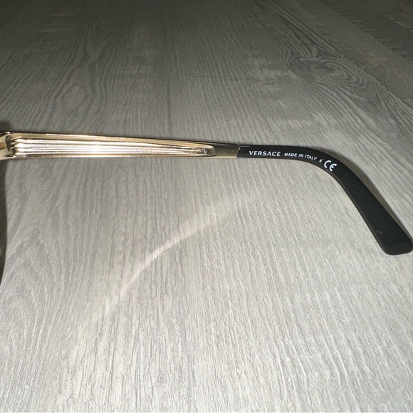 VERSACE sunglasses - Picture 7 of 10